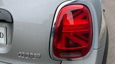 MINI Hatchback 1.5 Cooper Classic Premium 3dr Auto Petrol Hatchback